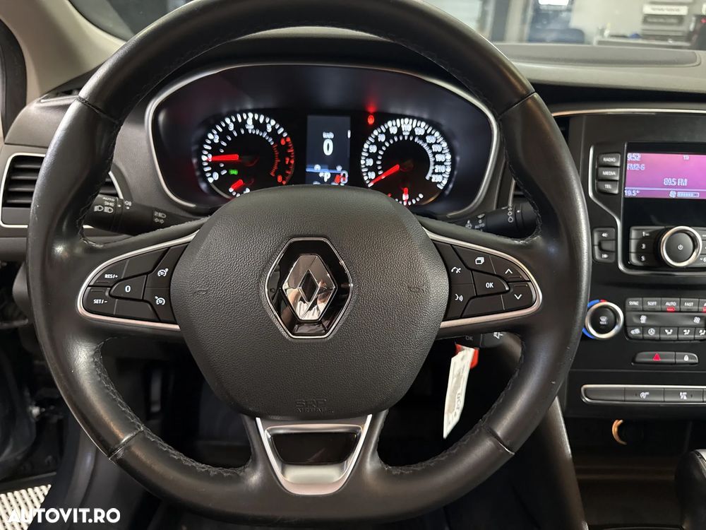 Renault Megane - 17