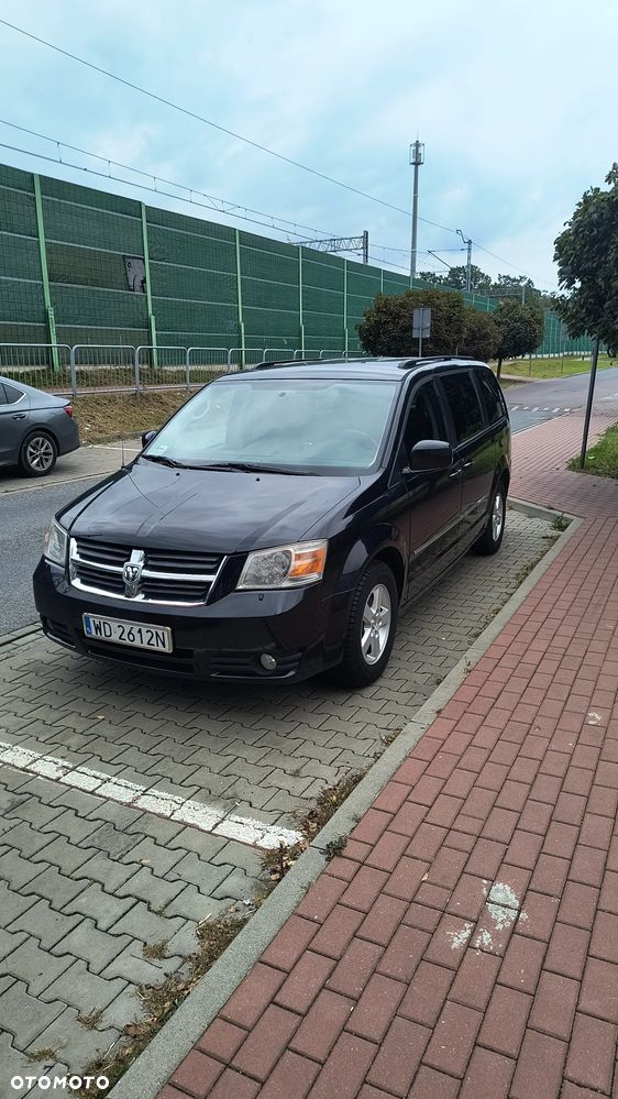 Dodge Grand Caravan - 1
