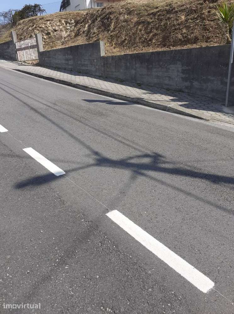 Terreno Urbano em Sanguedo com 4600 m2 - Grande imagem: 4/7