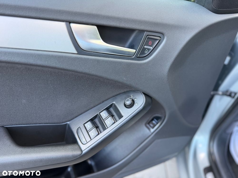 Audi A4 Limousine 1.8 TFSI multitronic S line Sportpaket - 21