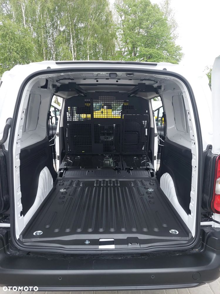 Toyota Proace City - 8