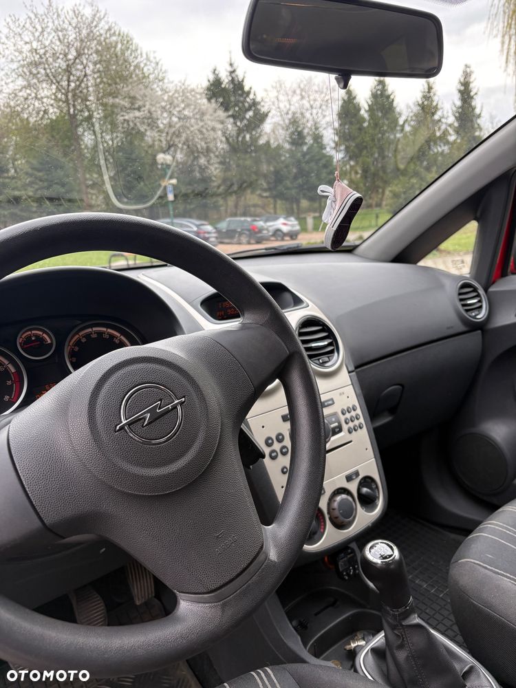 Opel Corsa 1.2 16V Enjoy - 12