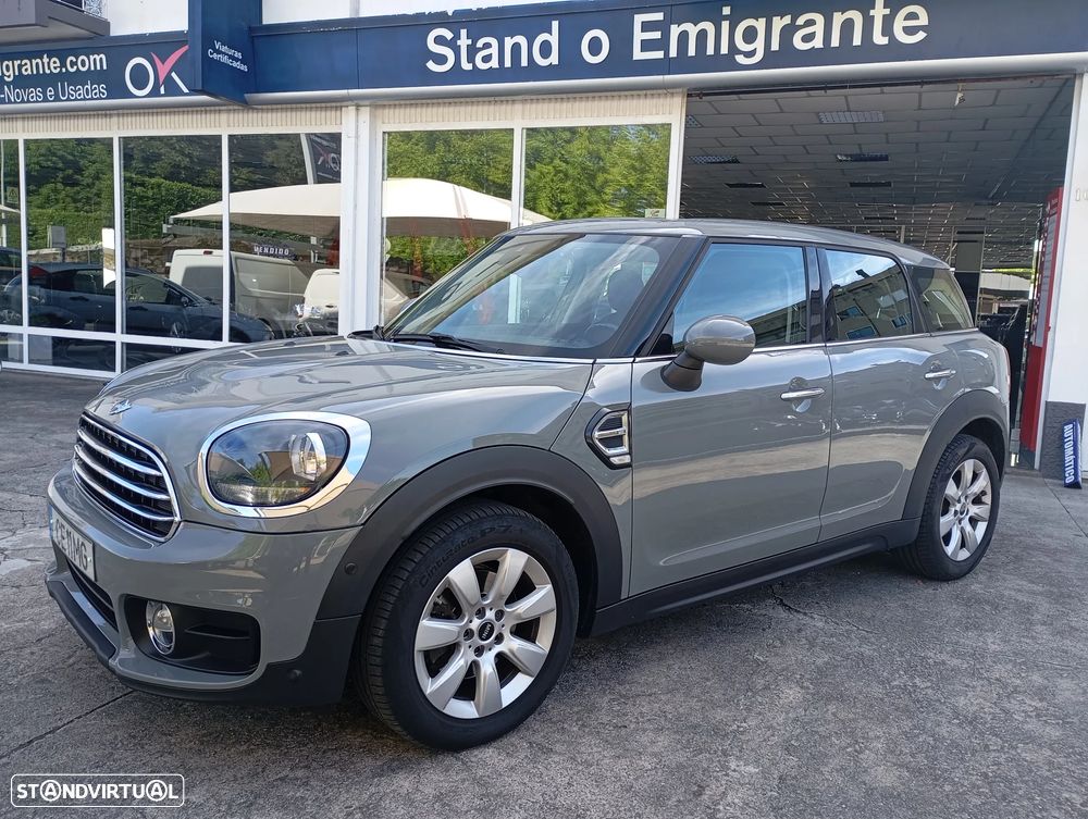 MINI 5 Portas Cooper Aut. 60 Years Chili - 1
