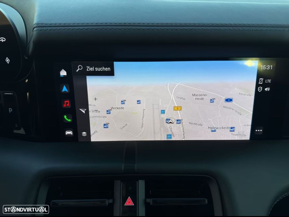 Porsche Taycan Cross Turismo - 14