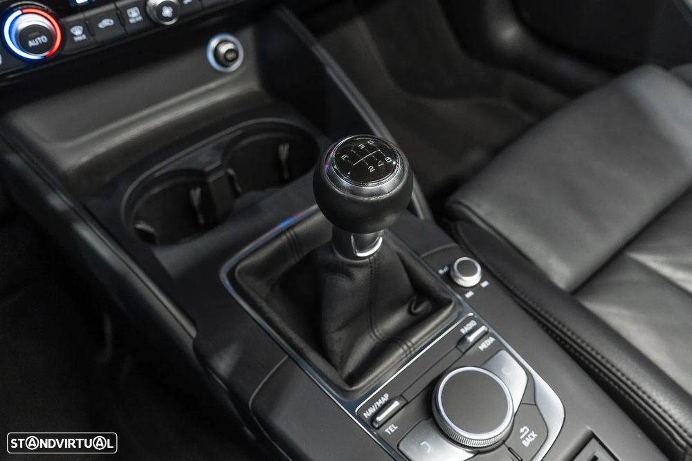 Audi A3 Sportback 35 TFSI S line - 17