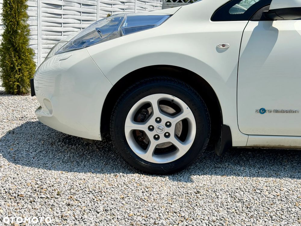 Nissan Leaf 24 kWh (ohne Batterie) Tekna - 23