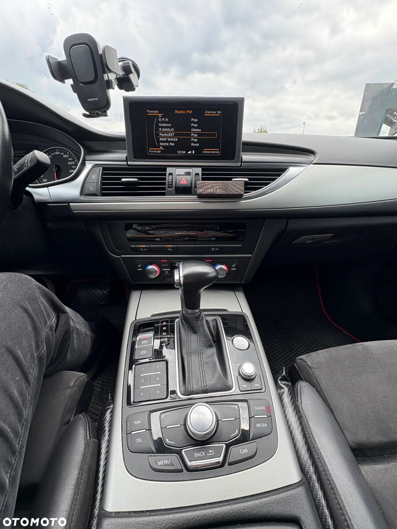 Audi A6 2.0 TDI ultra S tronic - 11