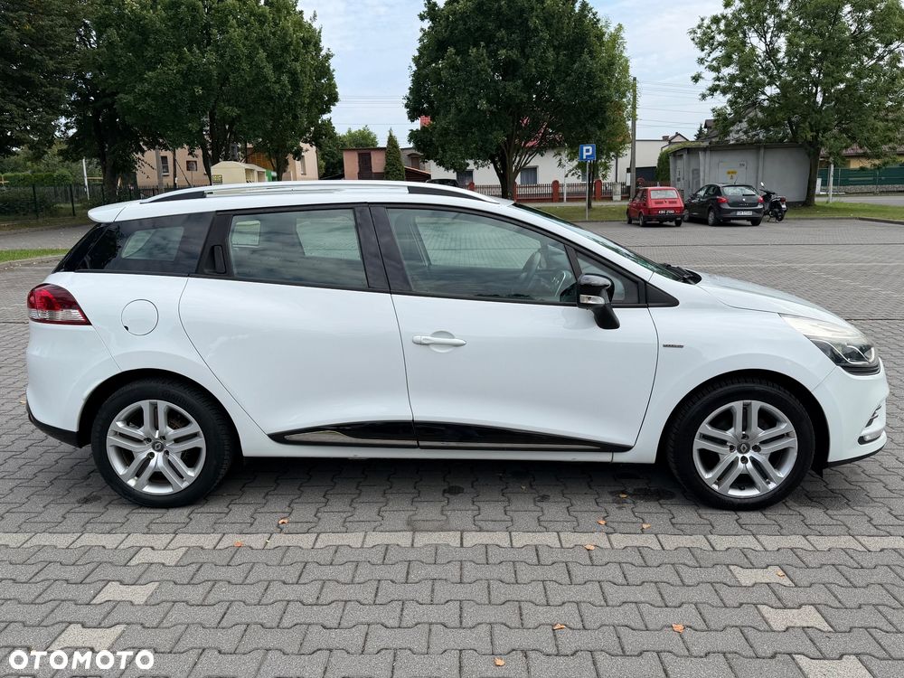 Renault Clio 1.2 16V 75 LIMITED - 16