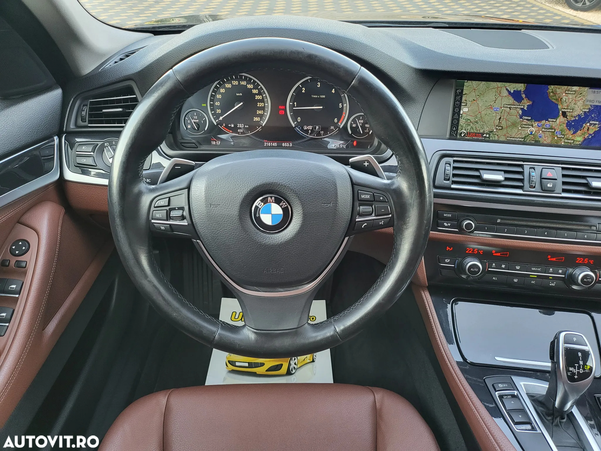 BMW Seria 5 520d Aut. - 10