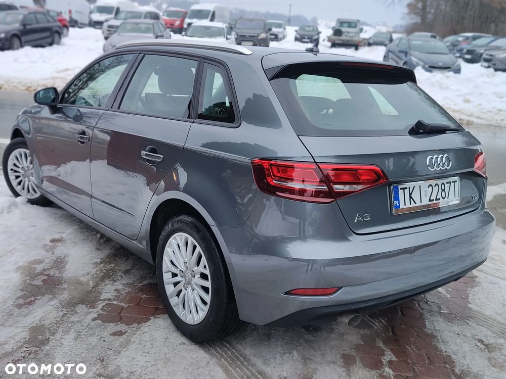 Audi A3 Sportback - 8