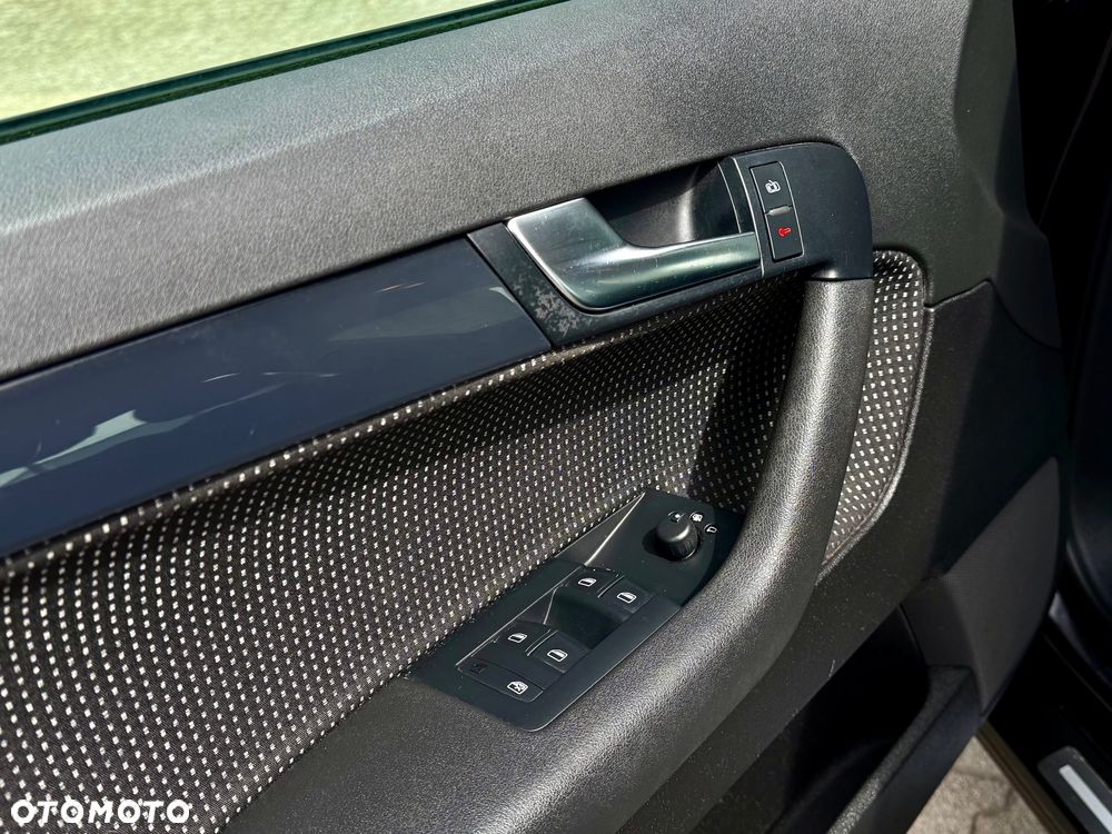 Audi A3 Sportback 2.0 TDI Ambiente - 23