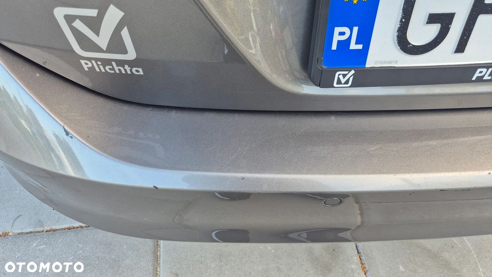 Volkswagen Golf 1.4 TSI BMT Comfortline - 25