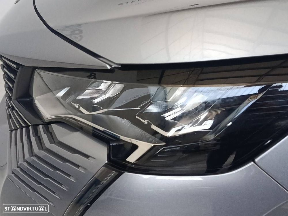 Peugeot 3008 1.6 Hybrid Allure e-EAT8 - 25