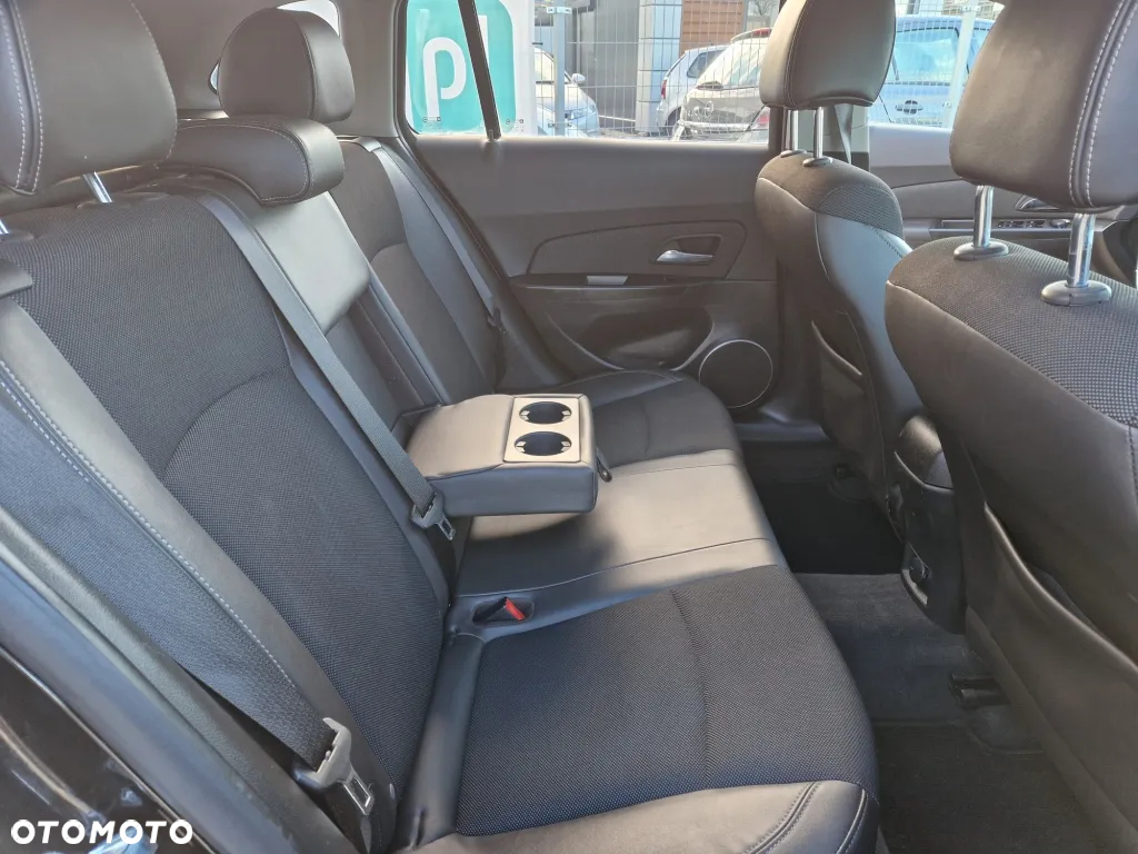 Chevrolet Cruze Station Wagon 1.7TD LT+ - 26