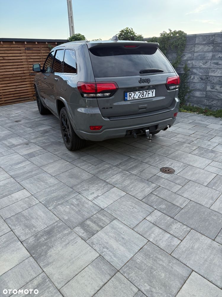 Jeep Grand Cherokee - 3