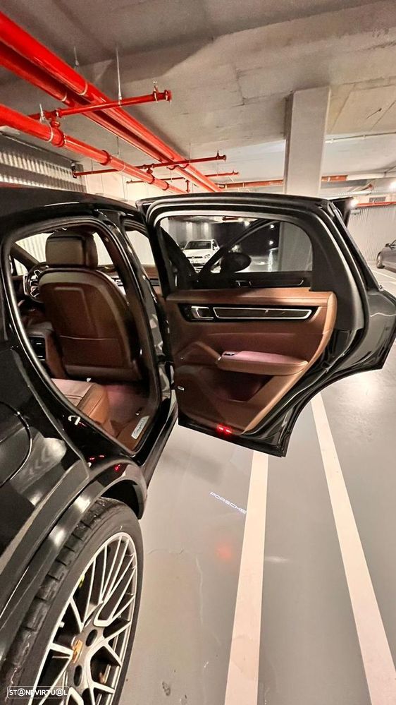 Porsche Cayenne Coupé - 2