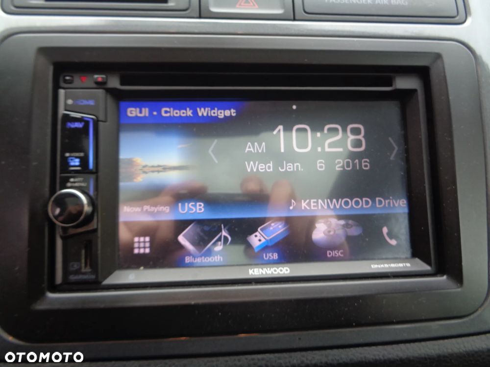 Volkswagen Tiguan 2.0 TDI DPF BlueMotion Technology Cup Sport & Style - 24