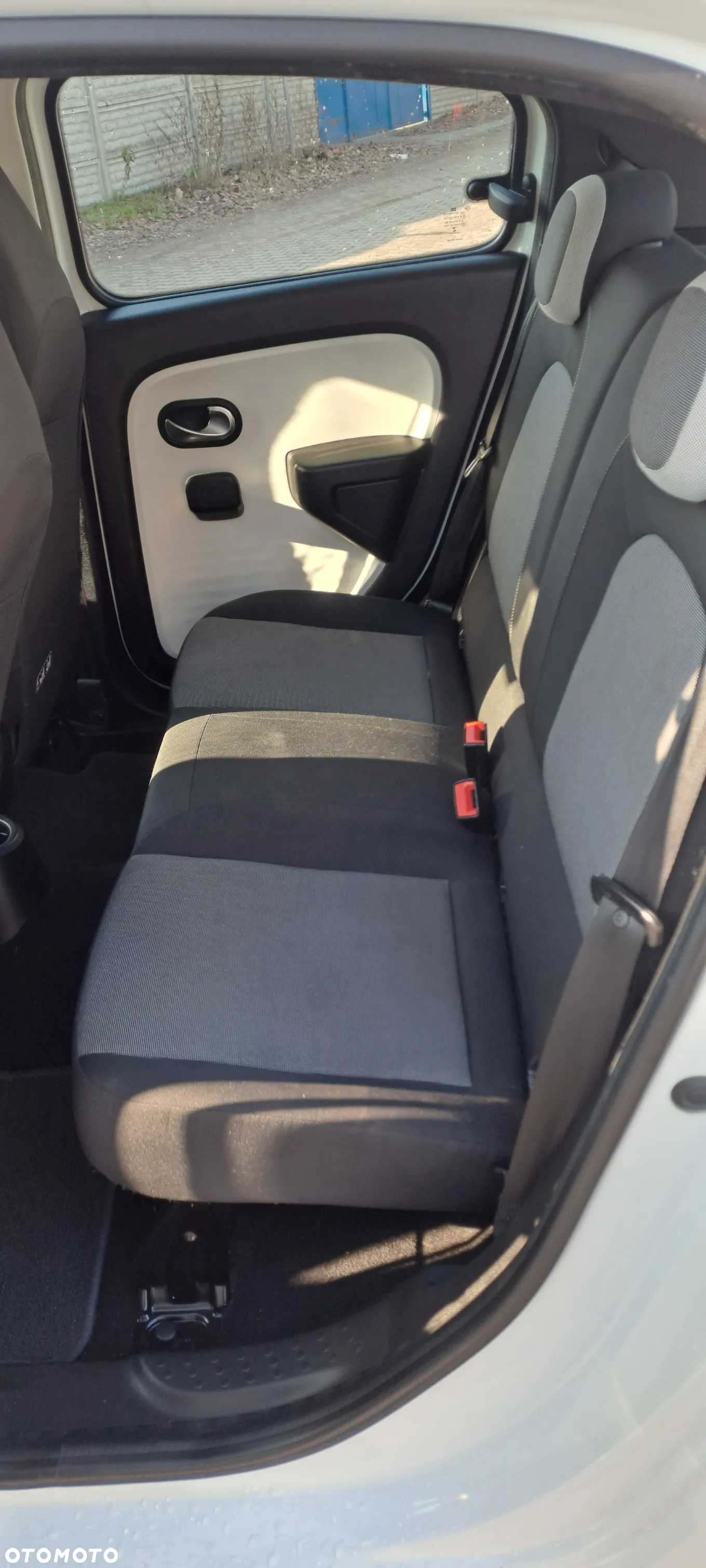 Renault Twingo - 15