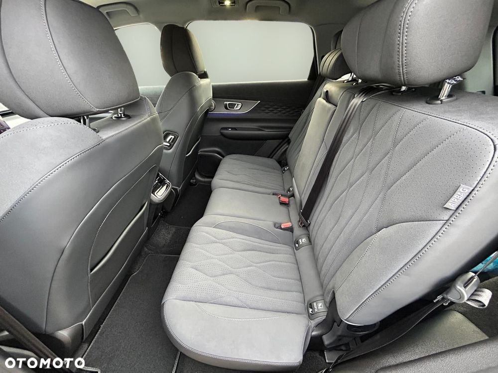 Chery Tiggo 8 - 13