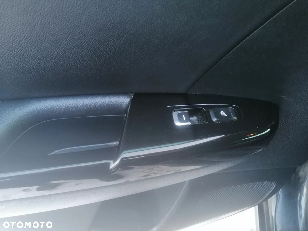 Kia Sportage 1.6 T-GDI Business Line 4WD DCT - 18