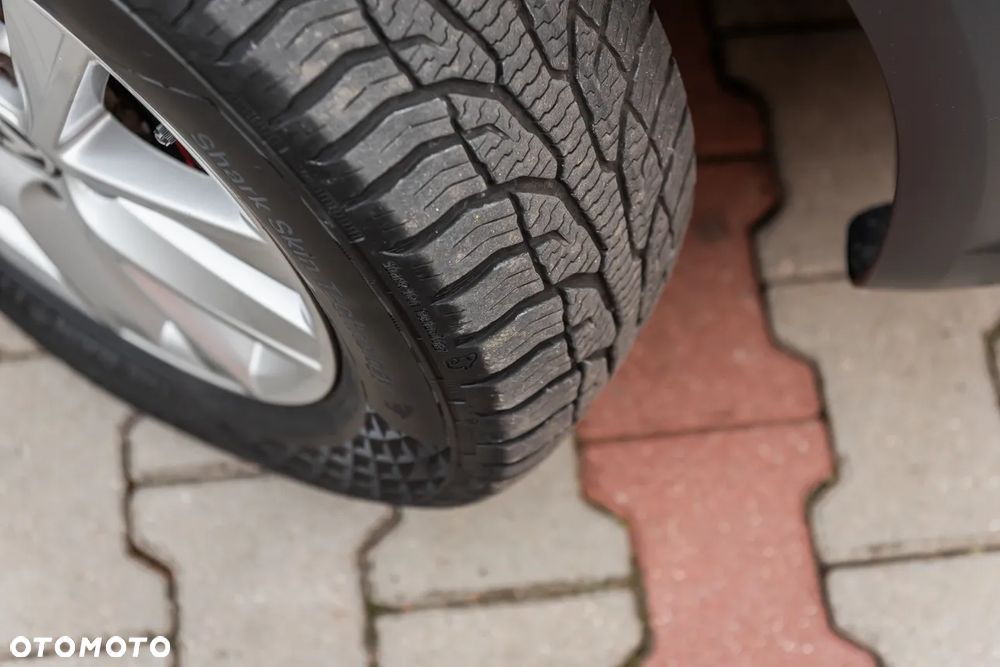 Volkswagen Caddy - 27