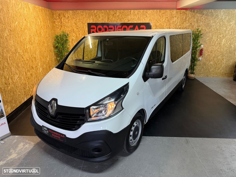 Renault Trafic 2016 photo 2