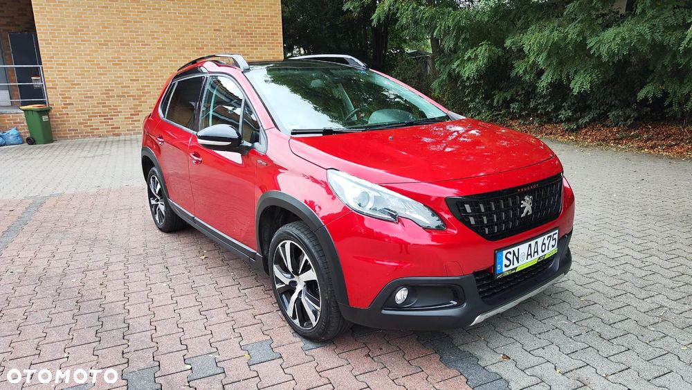 Peugeot 2008 1.2 PureTech GT Line S&S - 13