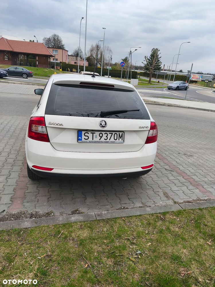 Skoda RAPID 1.4 TDI DPF Joy - 2