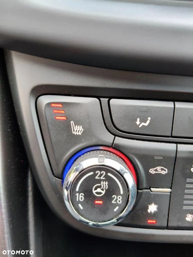 Opel Zafira 1.4 Turbo (ecoFLEX) Start/Stop Business Innovation - 27