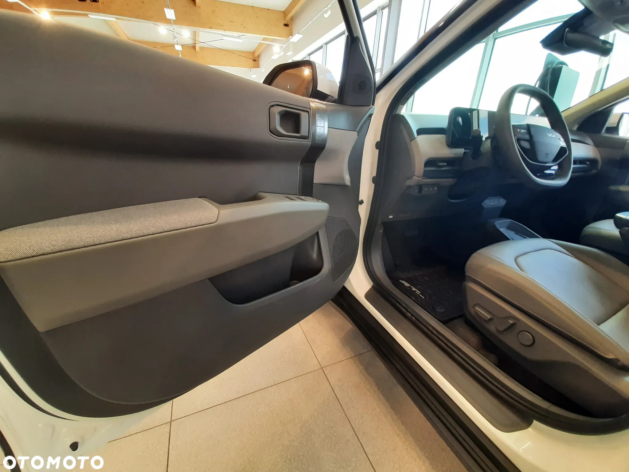 Kia EV3 81.4kWh Business Line - 5