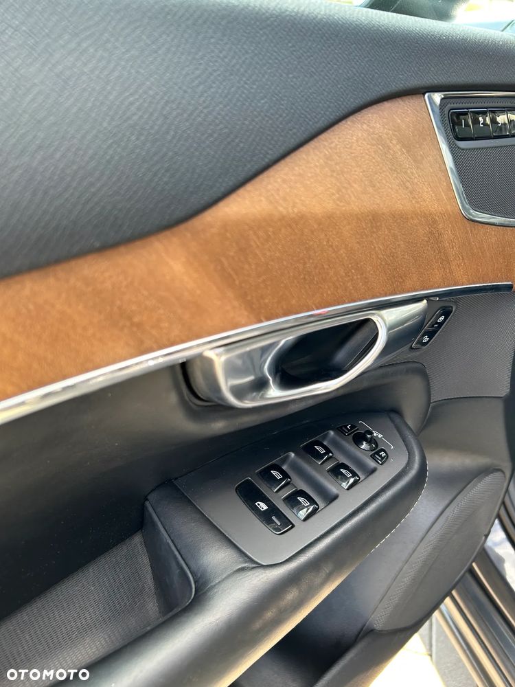 Volvo XC 90 D5 AWD Inscription 7os - 8