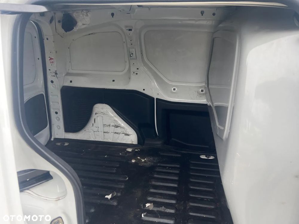 Peugeot Partner - 15