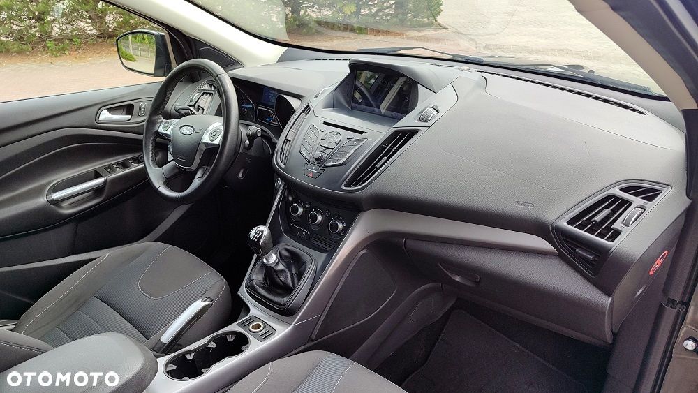 Ford Kuga 2.0 TDCi 2x4 Trend - 30