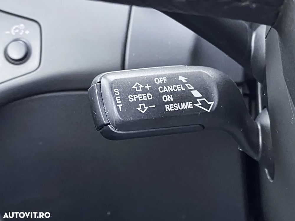 Audi A5 Cabrio 3.0 TDI quattro S-tronic - 16