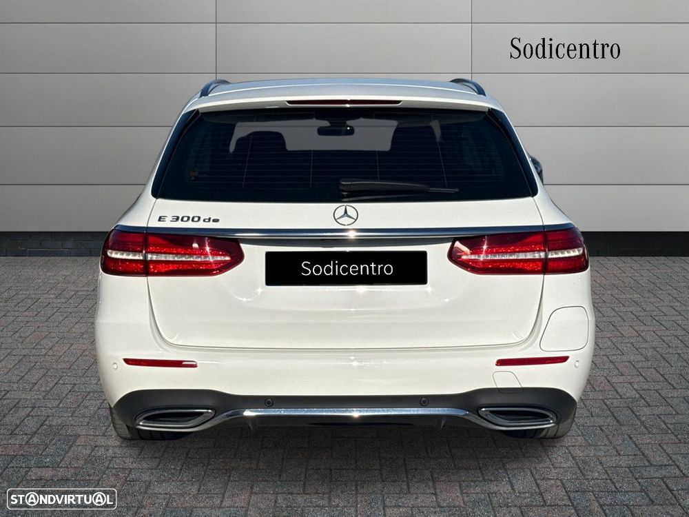 Mercedes-Benz E 300 - 8