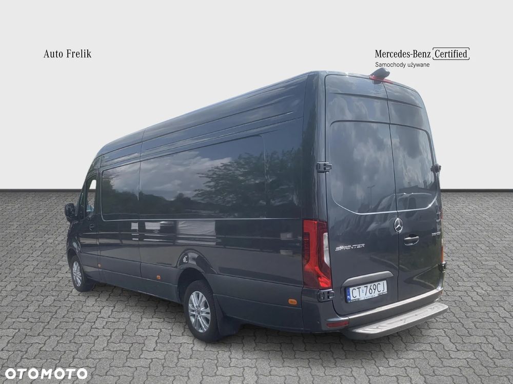 Mercedes-Benz SPRINTER 319 EXTRA LONG - 3