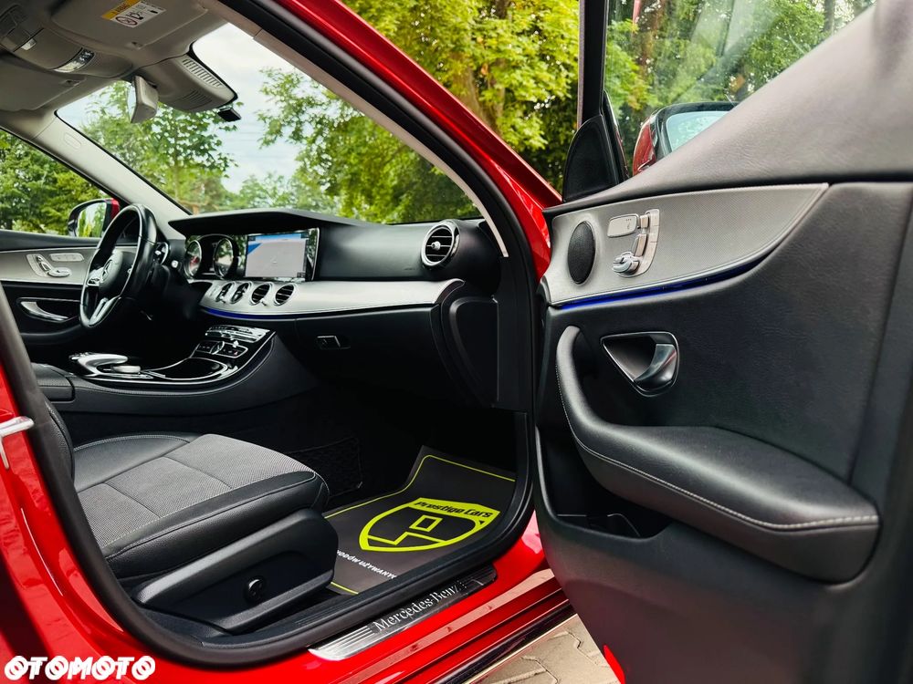 Mercedes-Benz Klasa E 220 d 9G-TRONIC Exclusive - 39