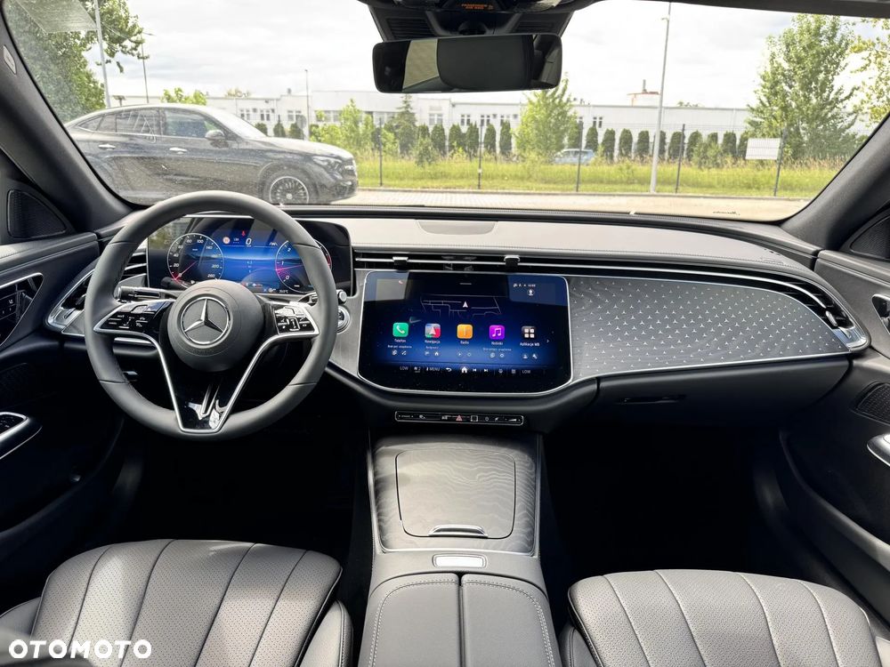 Mercedes-Benz Klasa E 220 d mHEV 4-Matic Exclusive 9G-Tronic - 15