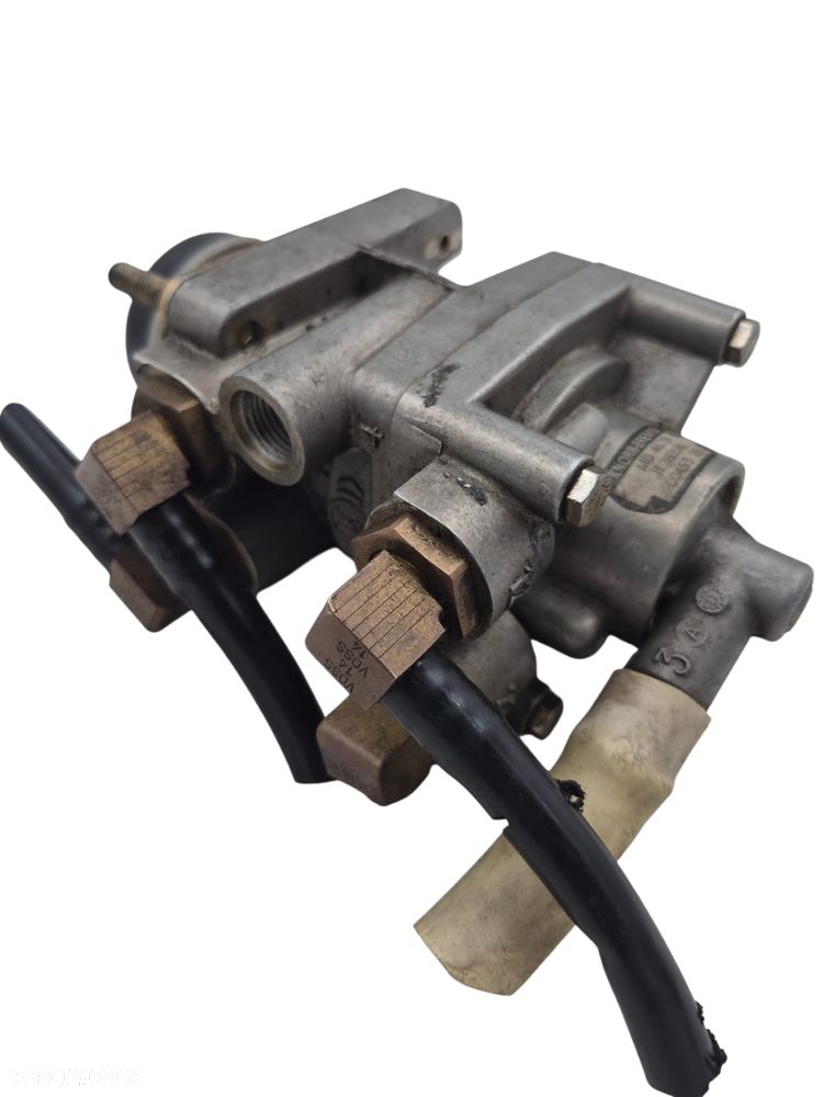 ZAWÓR GŁÓWNY HAMULCA MAN M2000 L2000 - 2