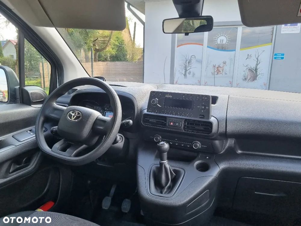 Toyota Proace City Verso 1.5 D-4D Family - 9