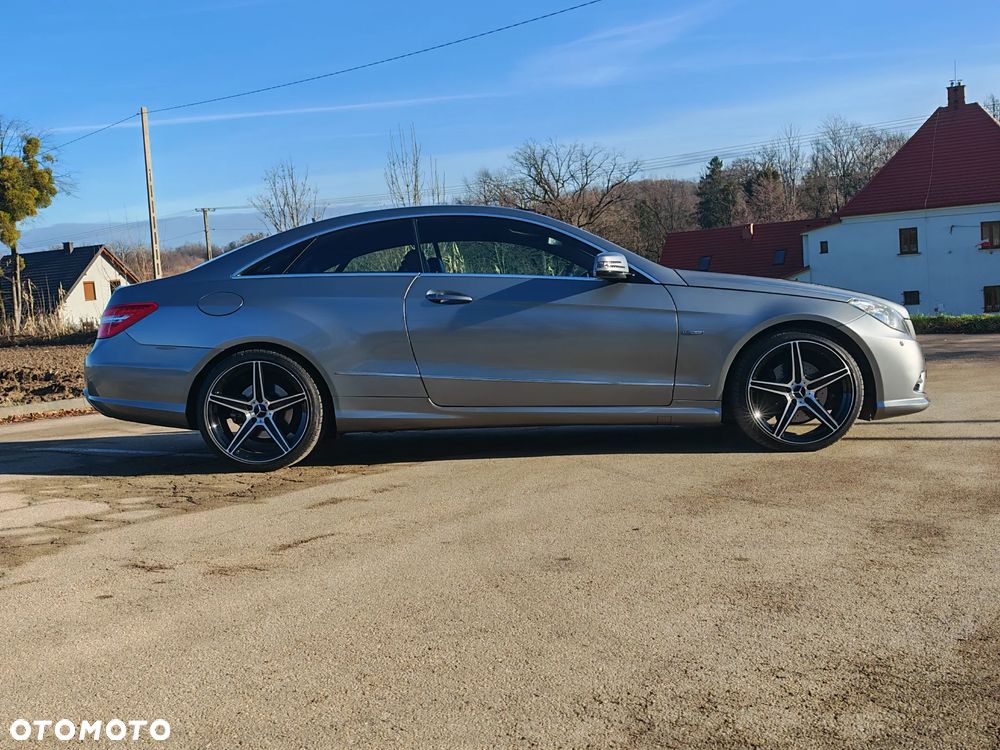 Mercedes-Benz Klasa E - 5