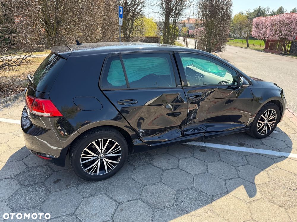 Volkswagen Golf 1.6 TDI BlueMotion Technology Allstar - 7