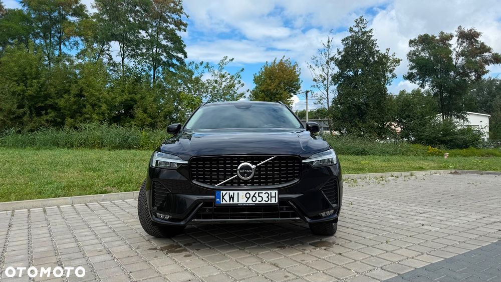 Volvo XC 60 B5 B AWD Plus Dark - 1
