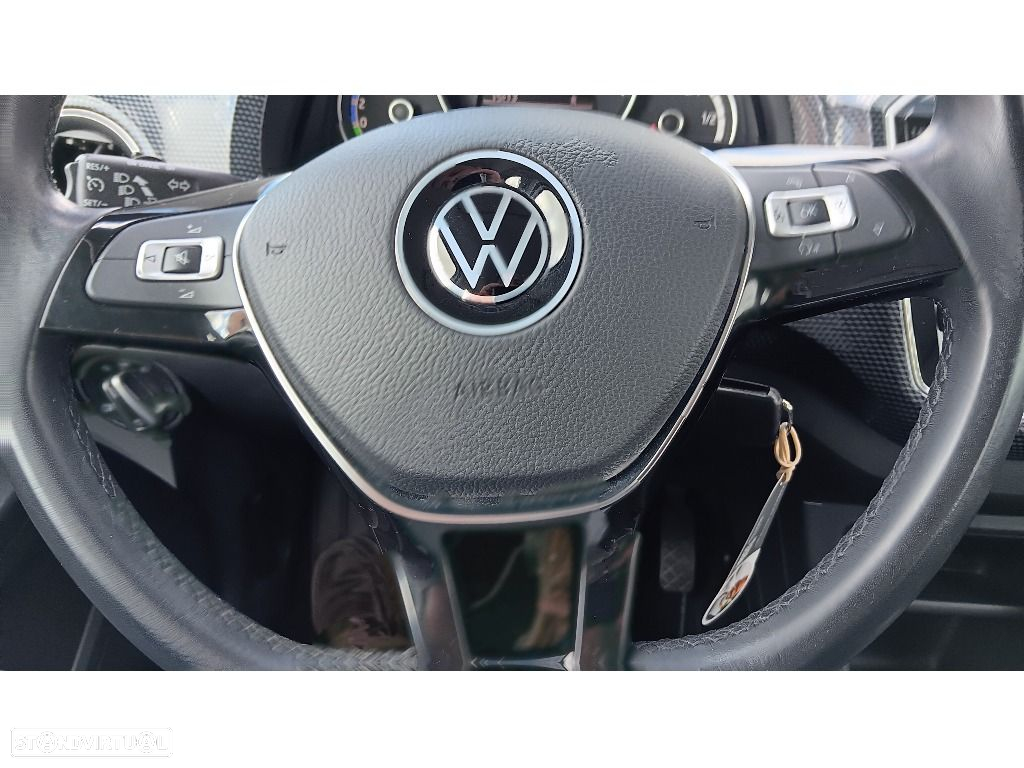 VW e-Up! - 16