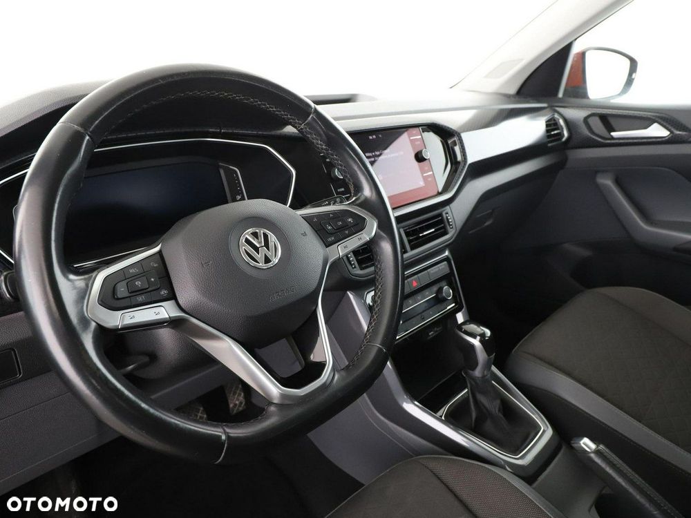 Volkswagen T-Cross - 15