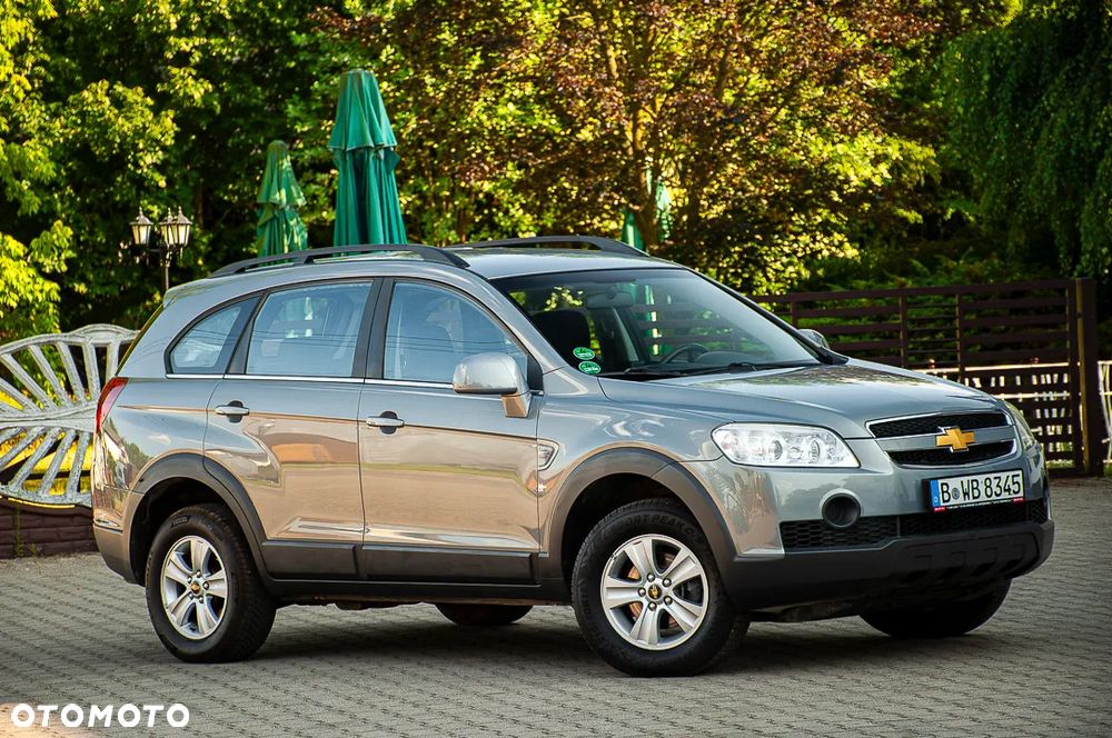 Chevrolet Captiva 2.4 2WD 5 Sitzer LS - 23