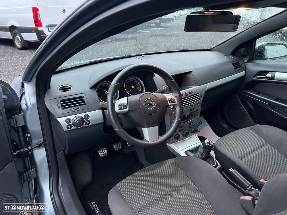 Opel Astra GTC 1.3 CDTI - 7