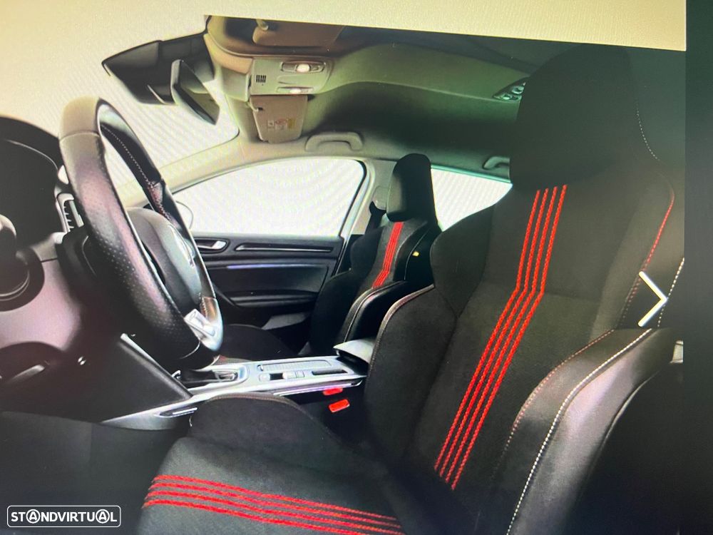 Renault Mégane Sport Tourer 1.6 E-Tech Plug-In Hybrid R.S. Line - 6