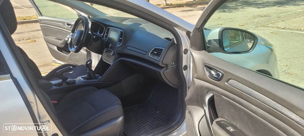 Renault Mégane 1.5 dCi Limited - 6