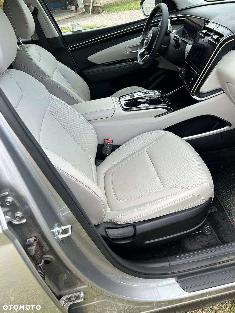 Hyundai Tucson 1.6 T-GDi HEV 4WD Trend - 11